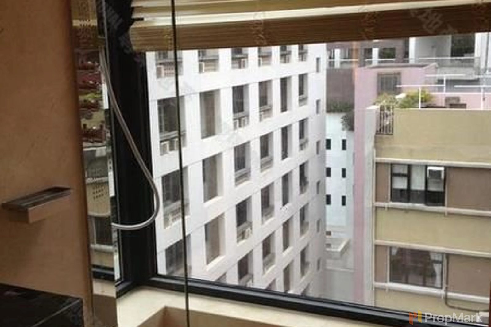 photo 8 — Gramercy, Mid-levels West