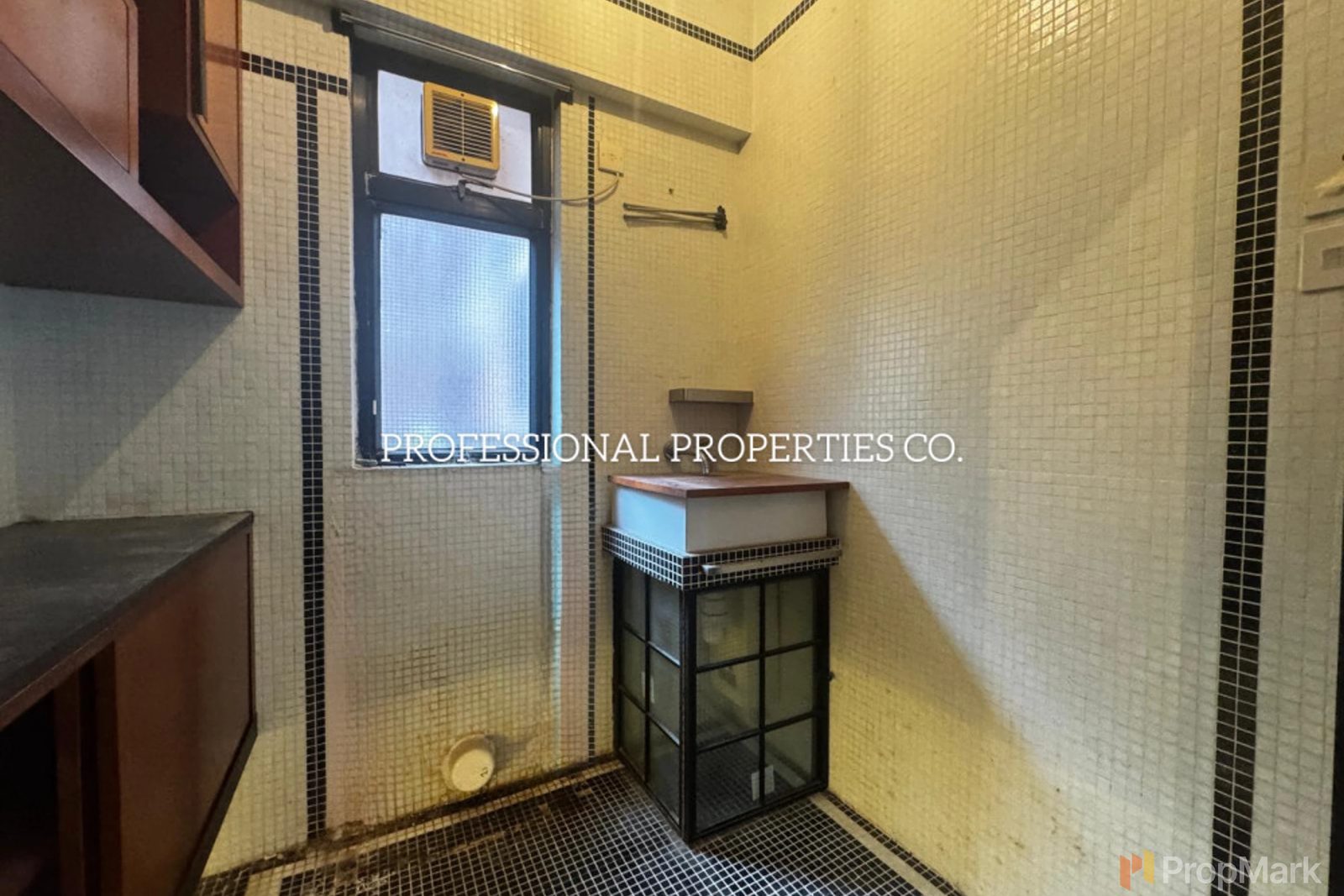 photo 6 — Primrose Court, Mid-levels West