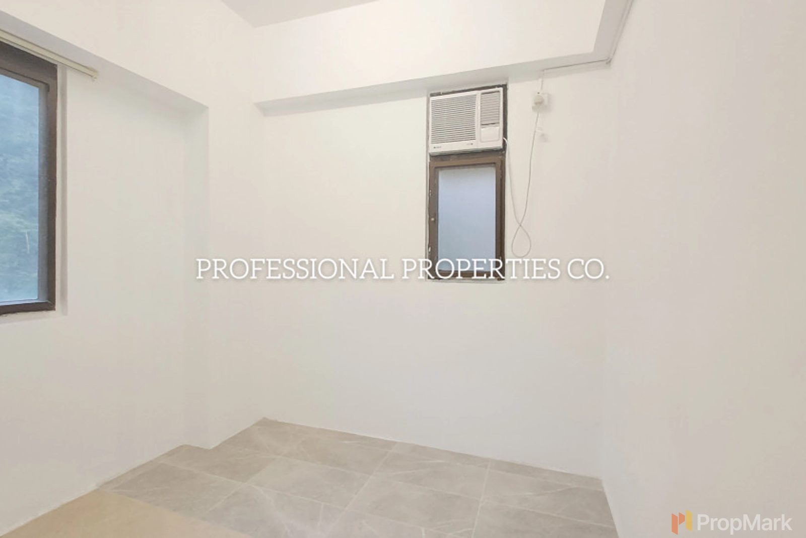 photo 12 — Pearl Gardens, Mid-levels West