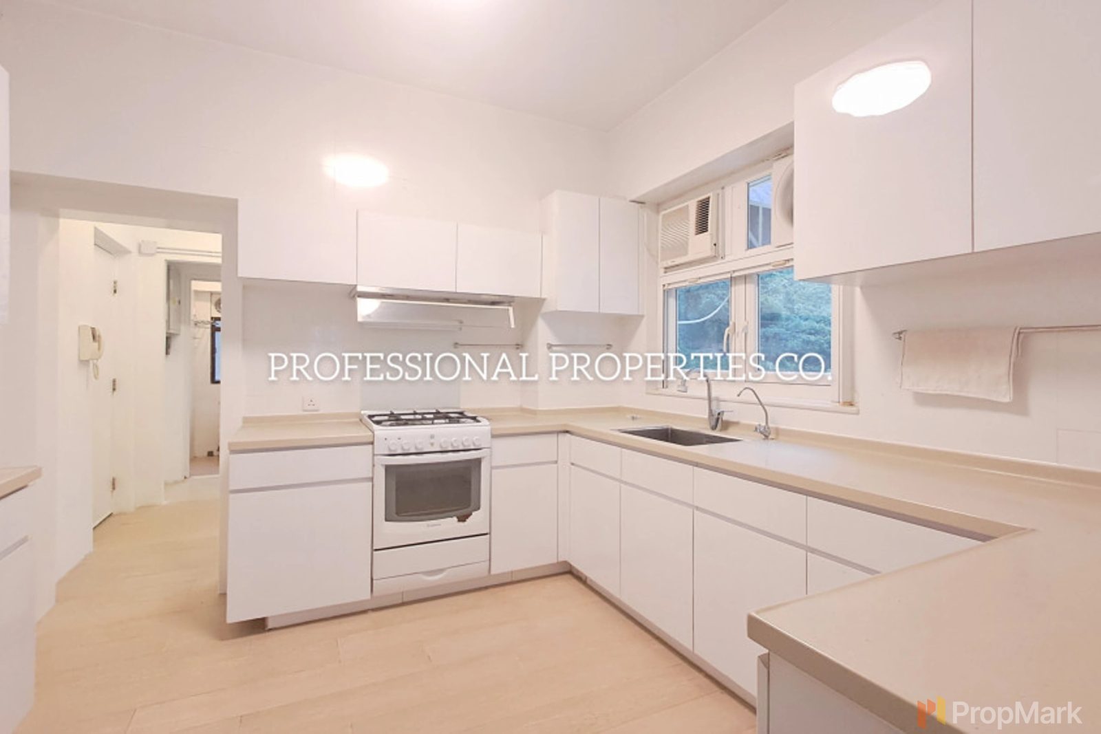 photo 4 — Pearl Gardens, Mid-levels West