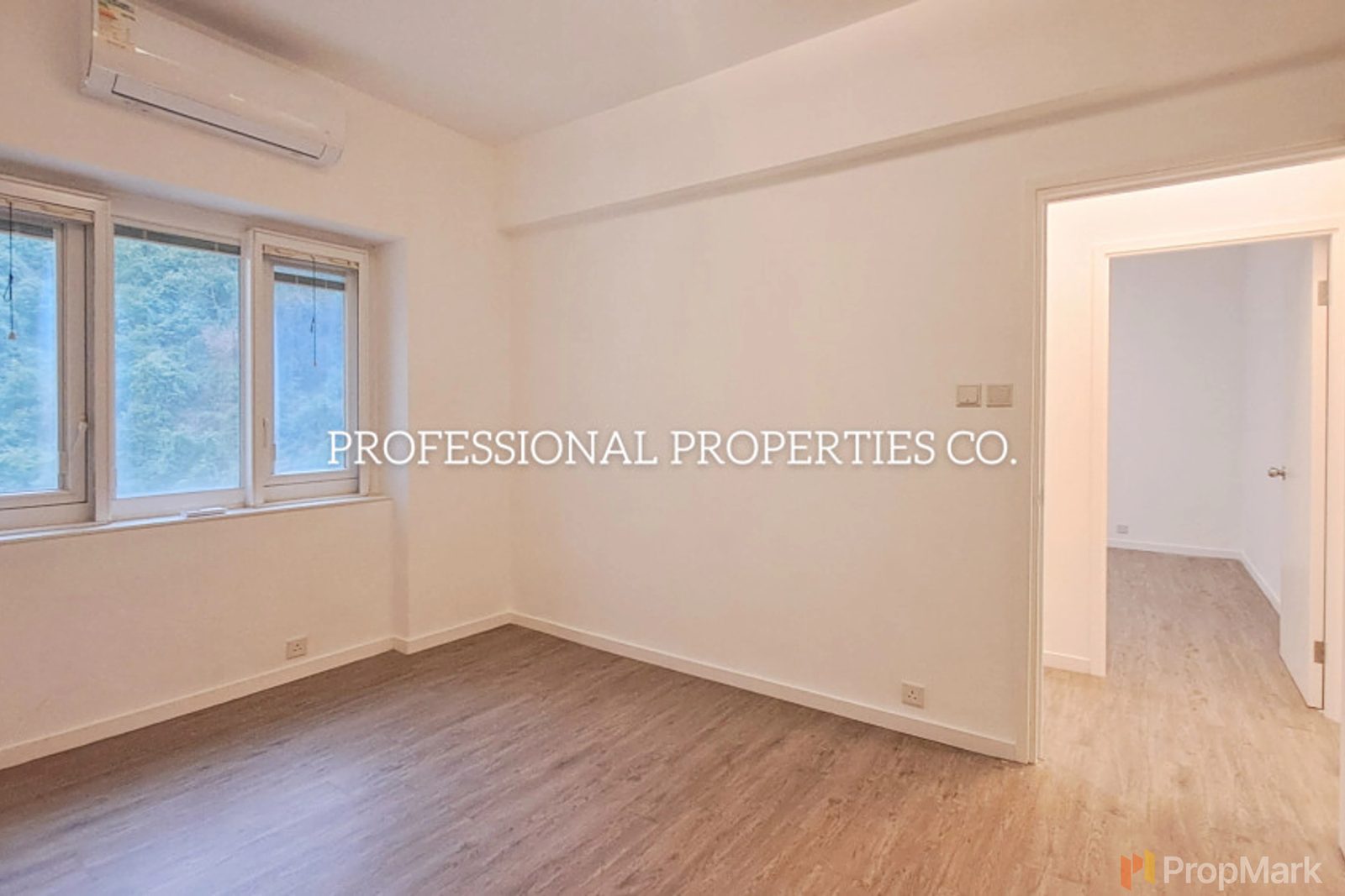 photo 7 — Pearl Gardens, Mid-levels West