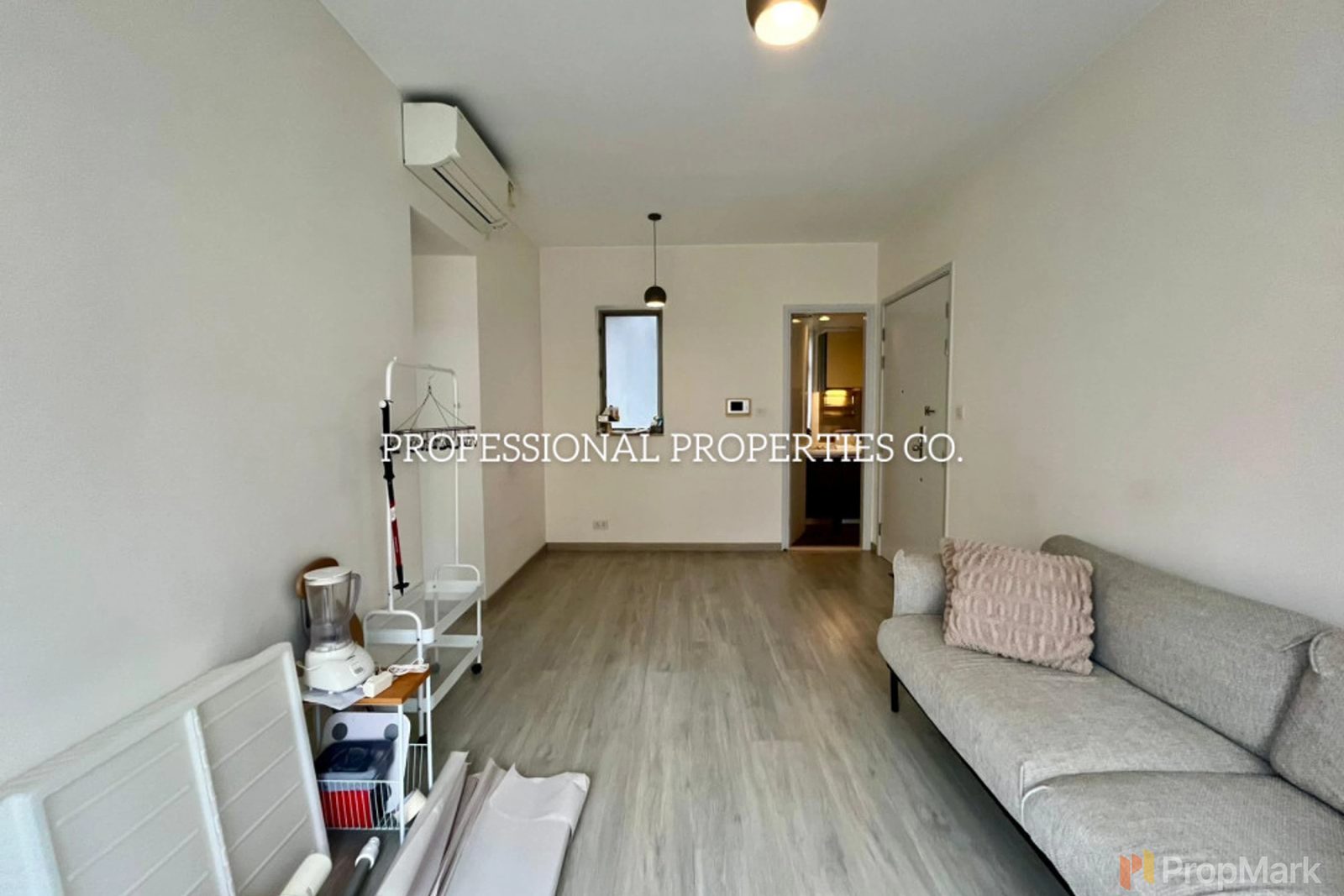 photo 5 — Island Crest, Sai Ying Pun