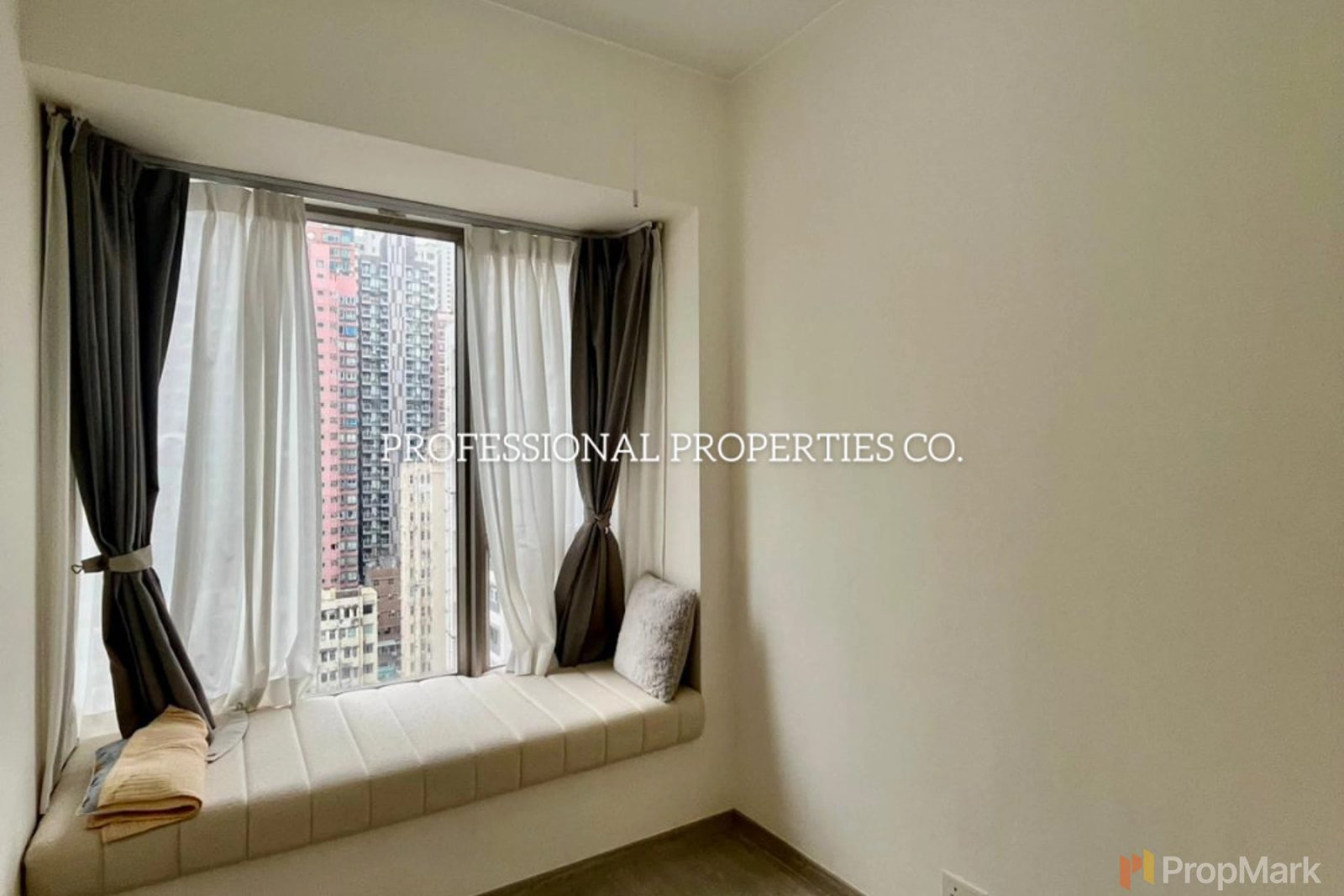 photo 19 — Island Crest, Sai Ying Pun