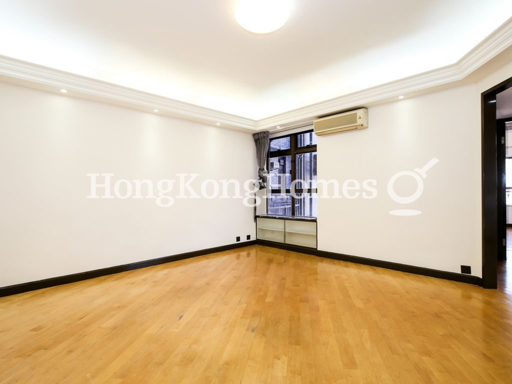 Living and Dining Room — Corona Tower, Mid-levels West