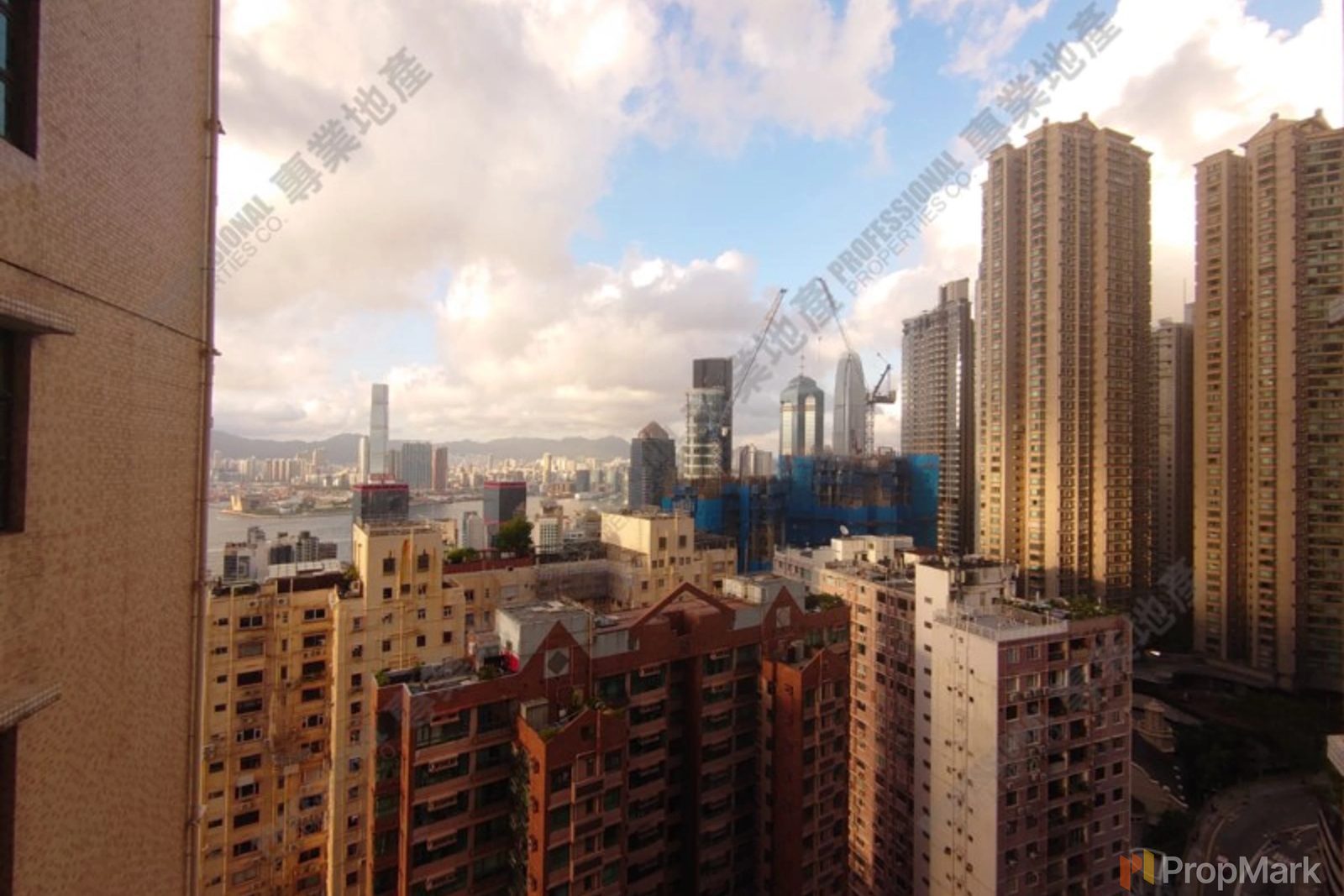 photo 3 — Scenic Heights, Mid-levels West