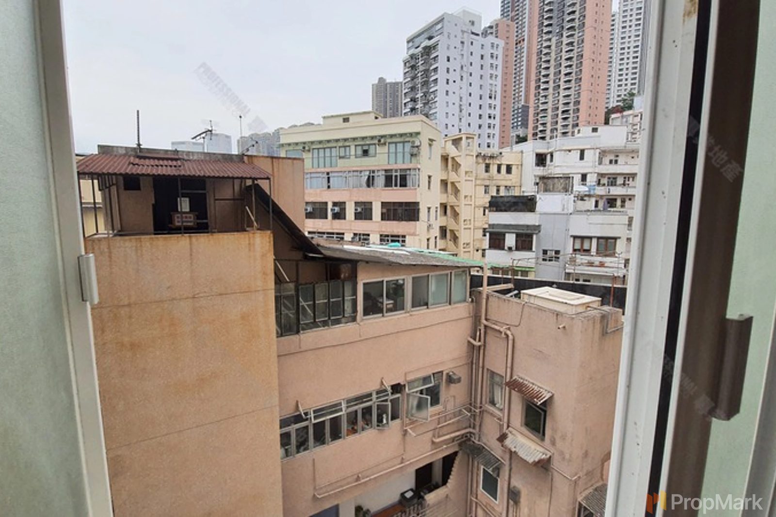 相片 4 — 啟蔭閣，跑馬地