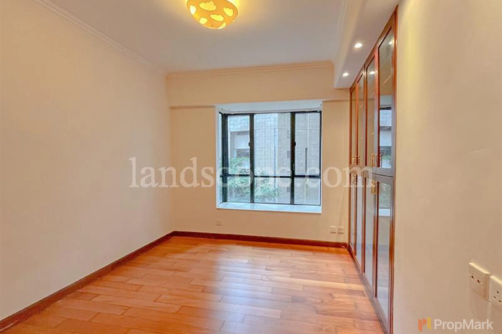 photo 6 — Clovelly Court, Mid-levels Central