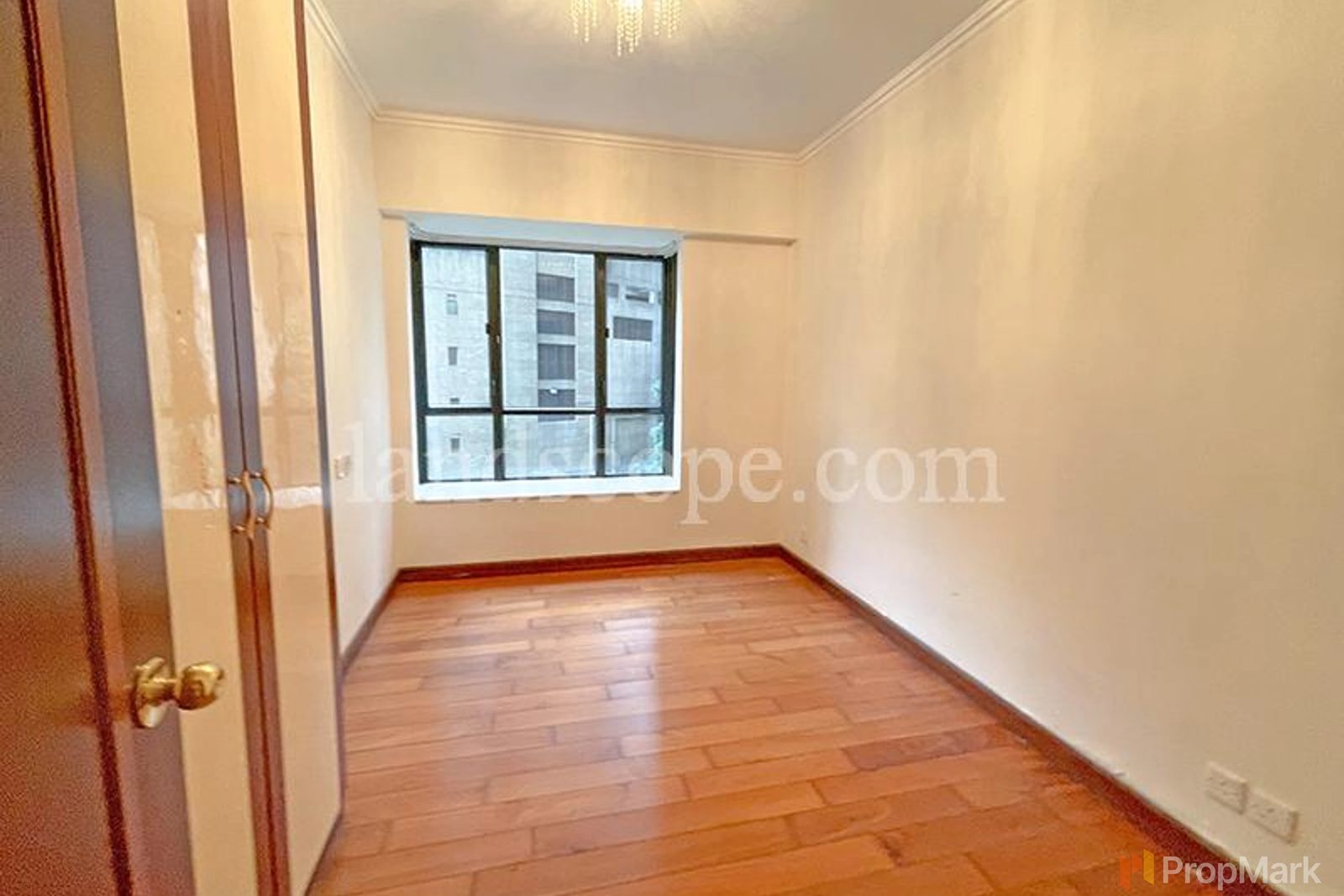 photo 7 — Clovelly Court, Mid-levels Central