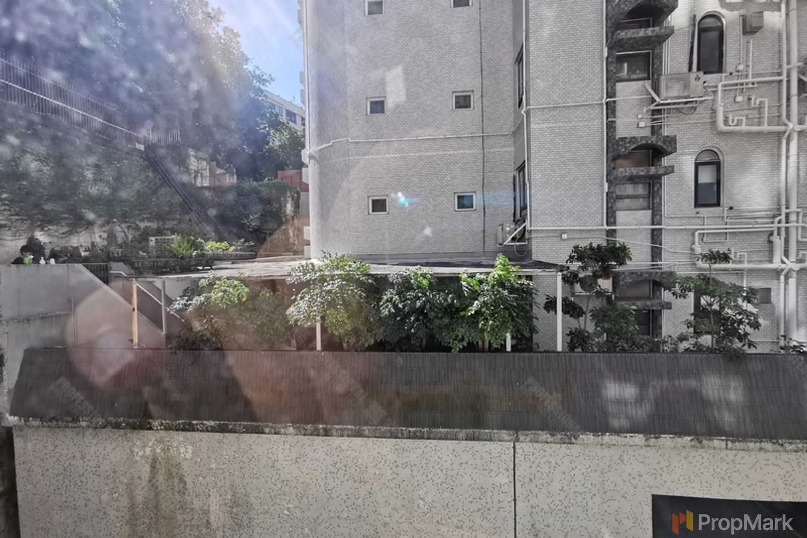 photo 8 — Morengo Court, Mid-levels East