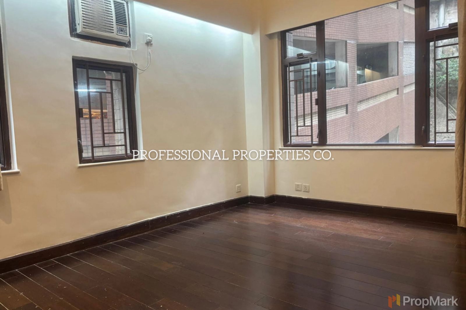 photo 4 — Right Mansion, Mid-levels West