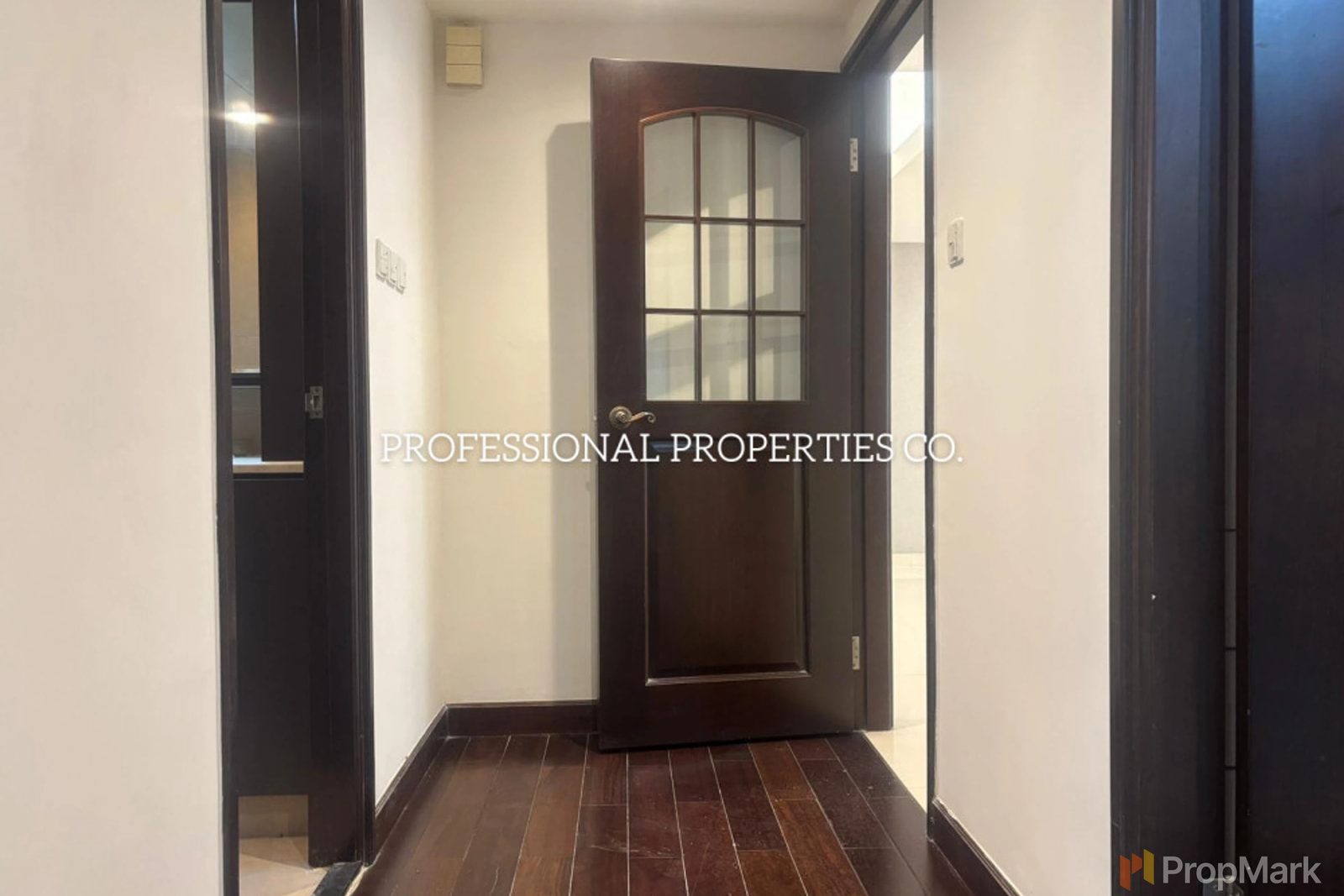photo 9 — Right Mansion, Mid-levels West