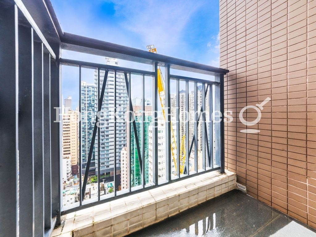 Balcony off Living Room — 薈臻，西營盤