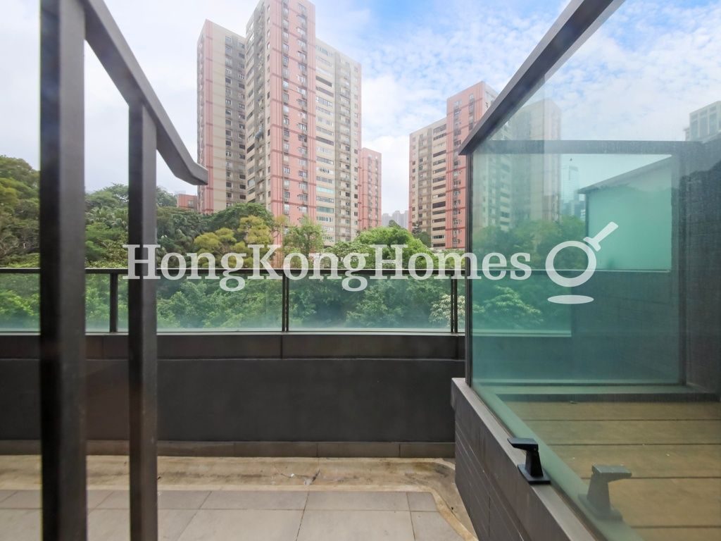 Balcony off Living and Dining Room — 雋琚，銅鑼灣