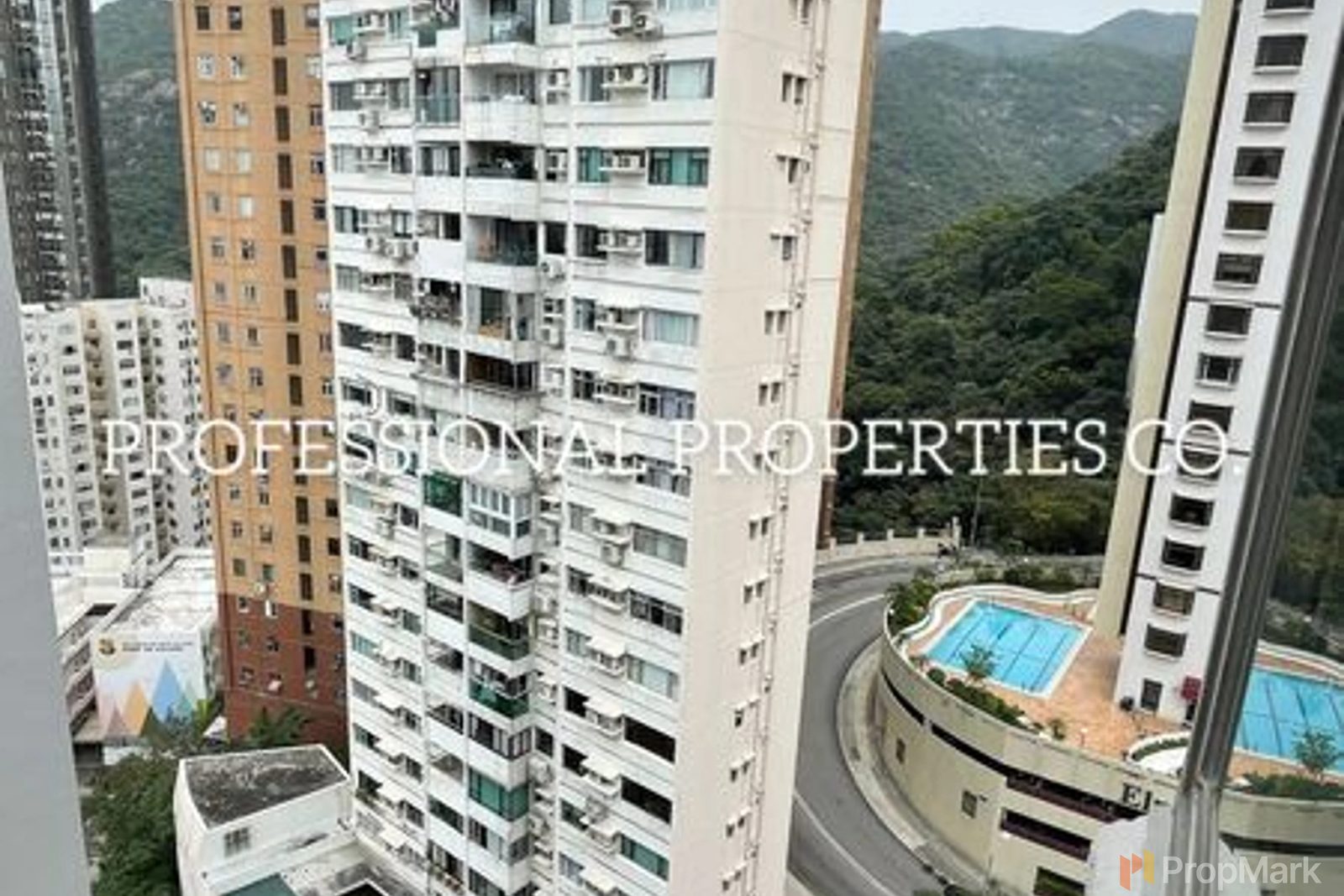 photo 15 — Gold Ning Mansion, Mid-levels East
