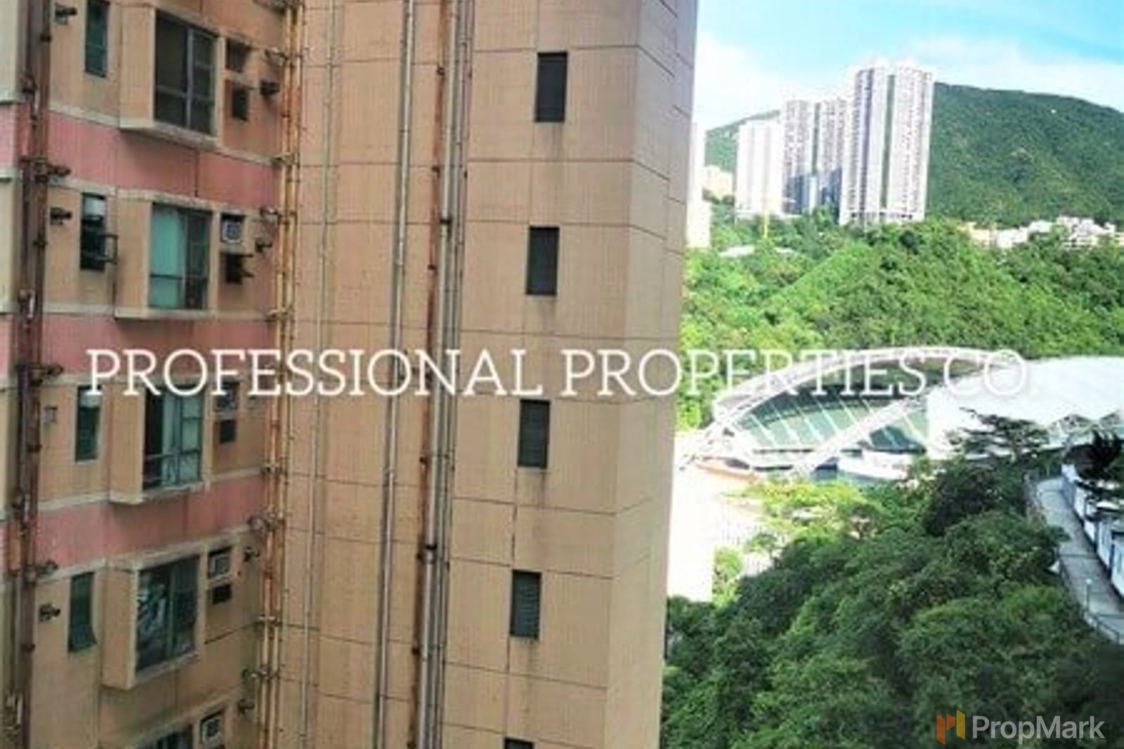 photo 8 — Caroline Height, Happy Valley