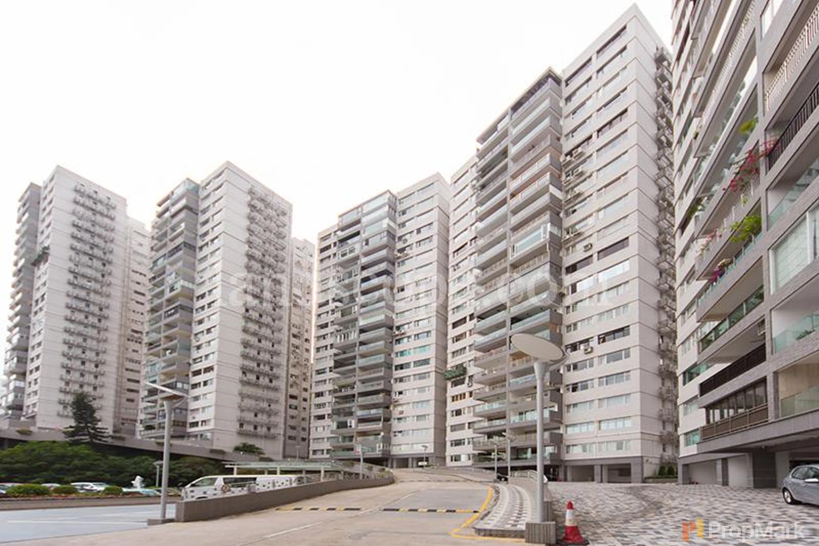 相片 2 — 淺水灣麗景園，港島南區