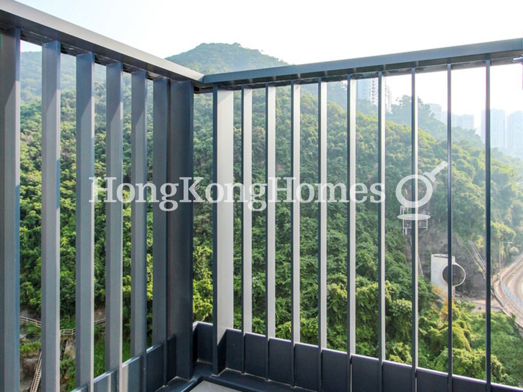 Balcony off Master Bedroom — 君豪峰，鰂魚涌