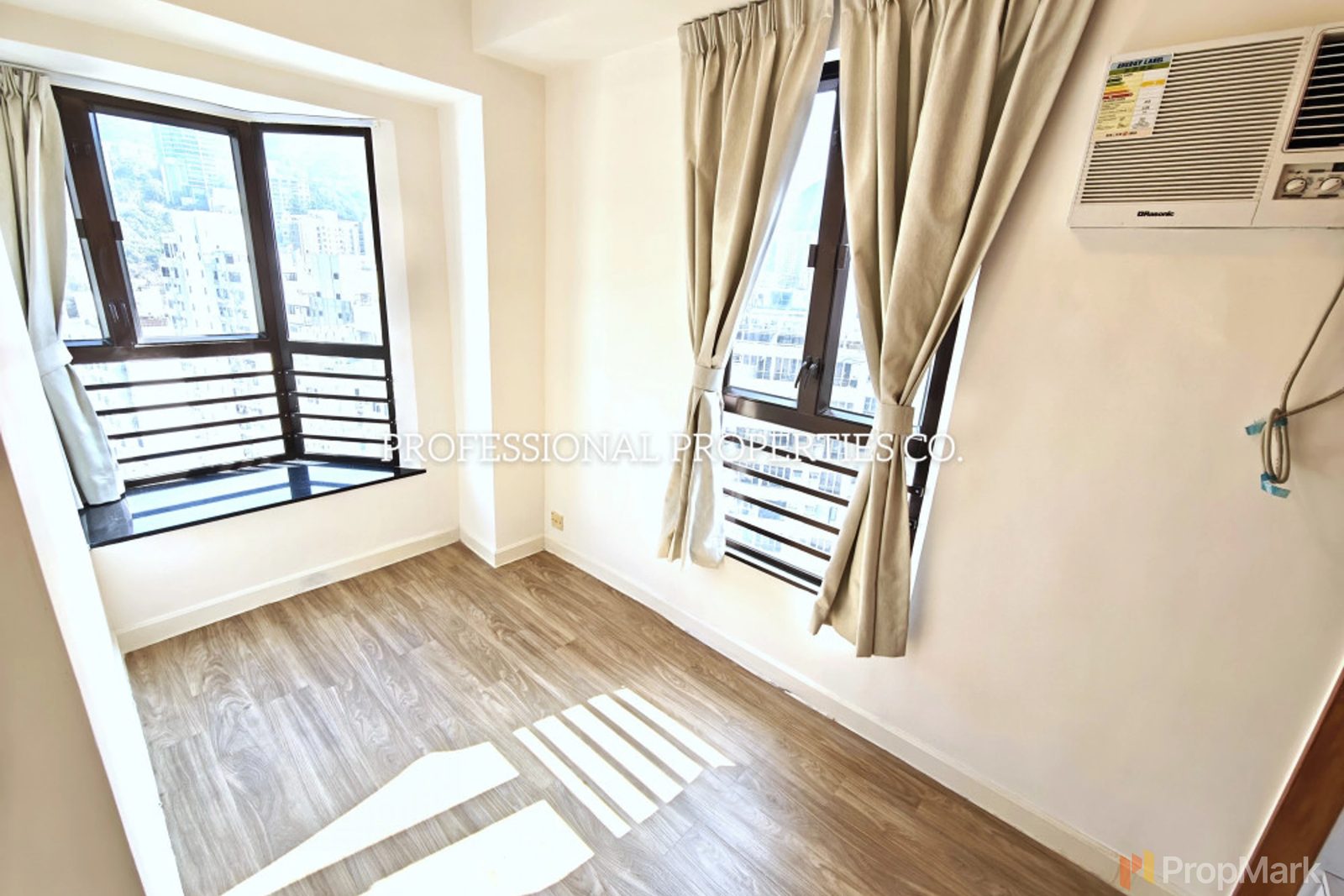 photo 8 — Panny Court, Happy Valley
