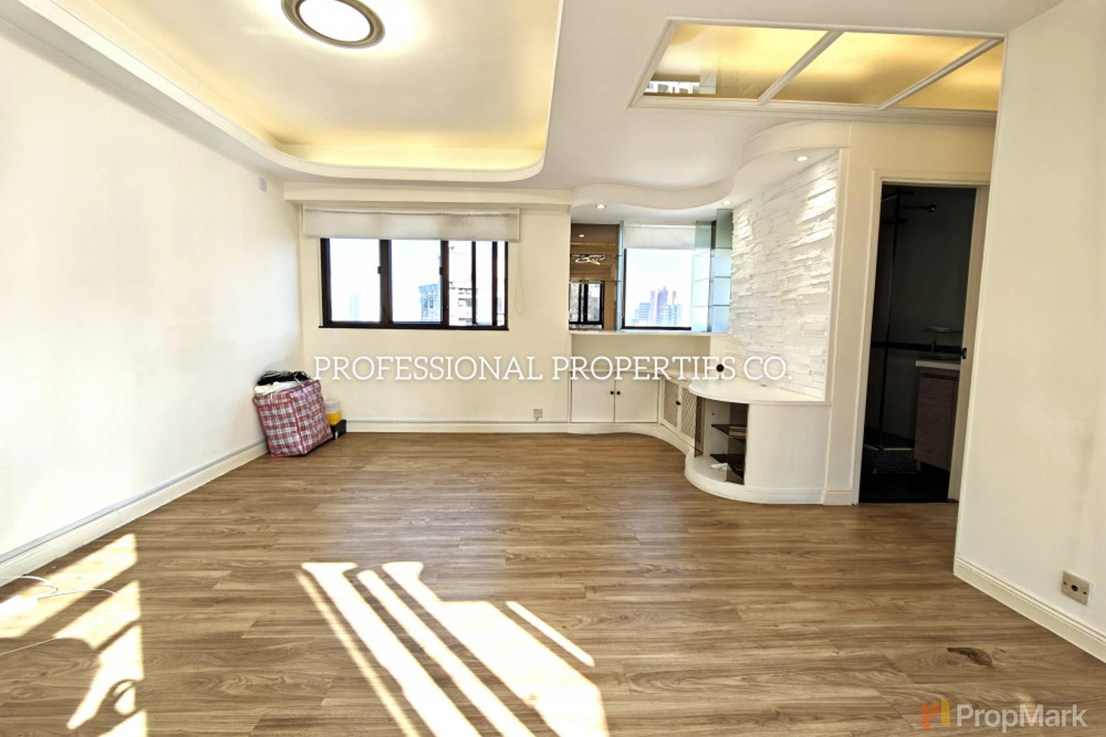 photo 10 — Panny Court, Happy Valley
