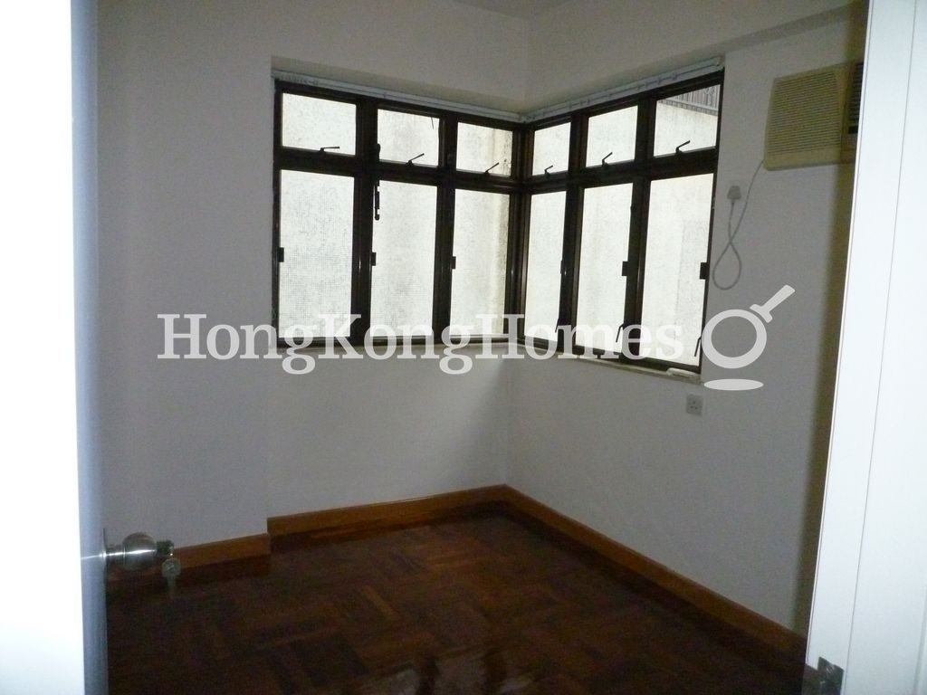 Second Bedroom — 愛群閣，大坑