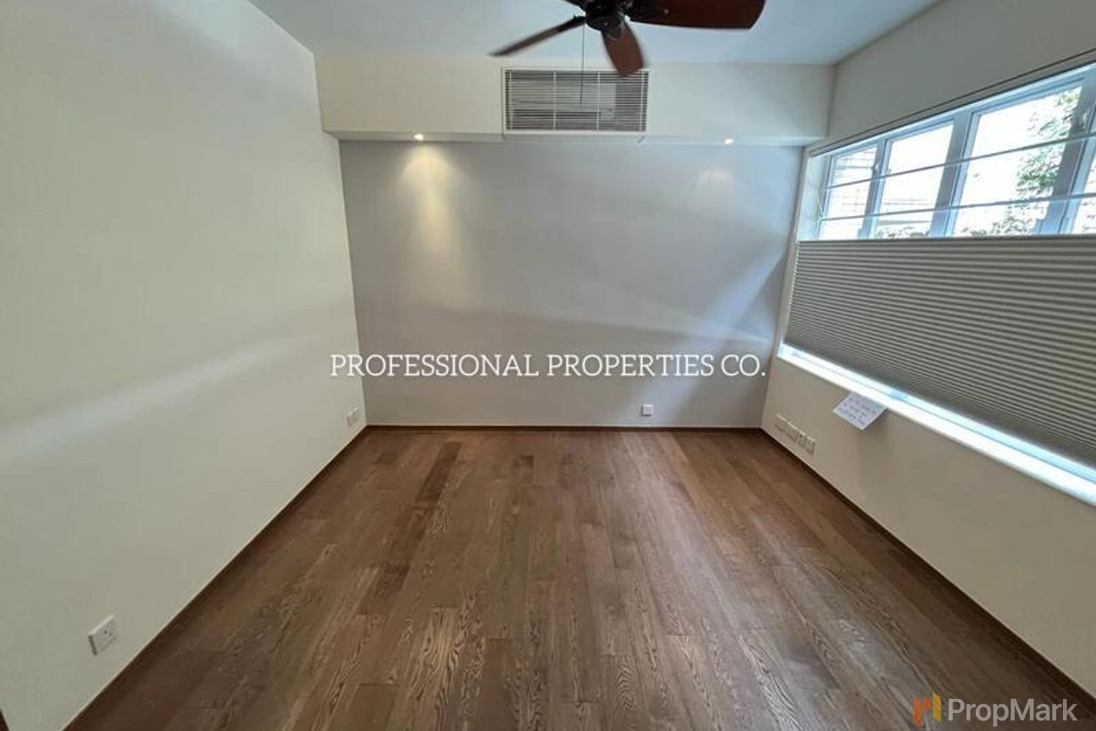 photo 6 — Skyline Mansion, Mid-levels West