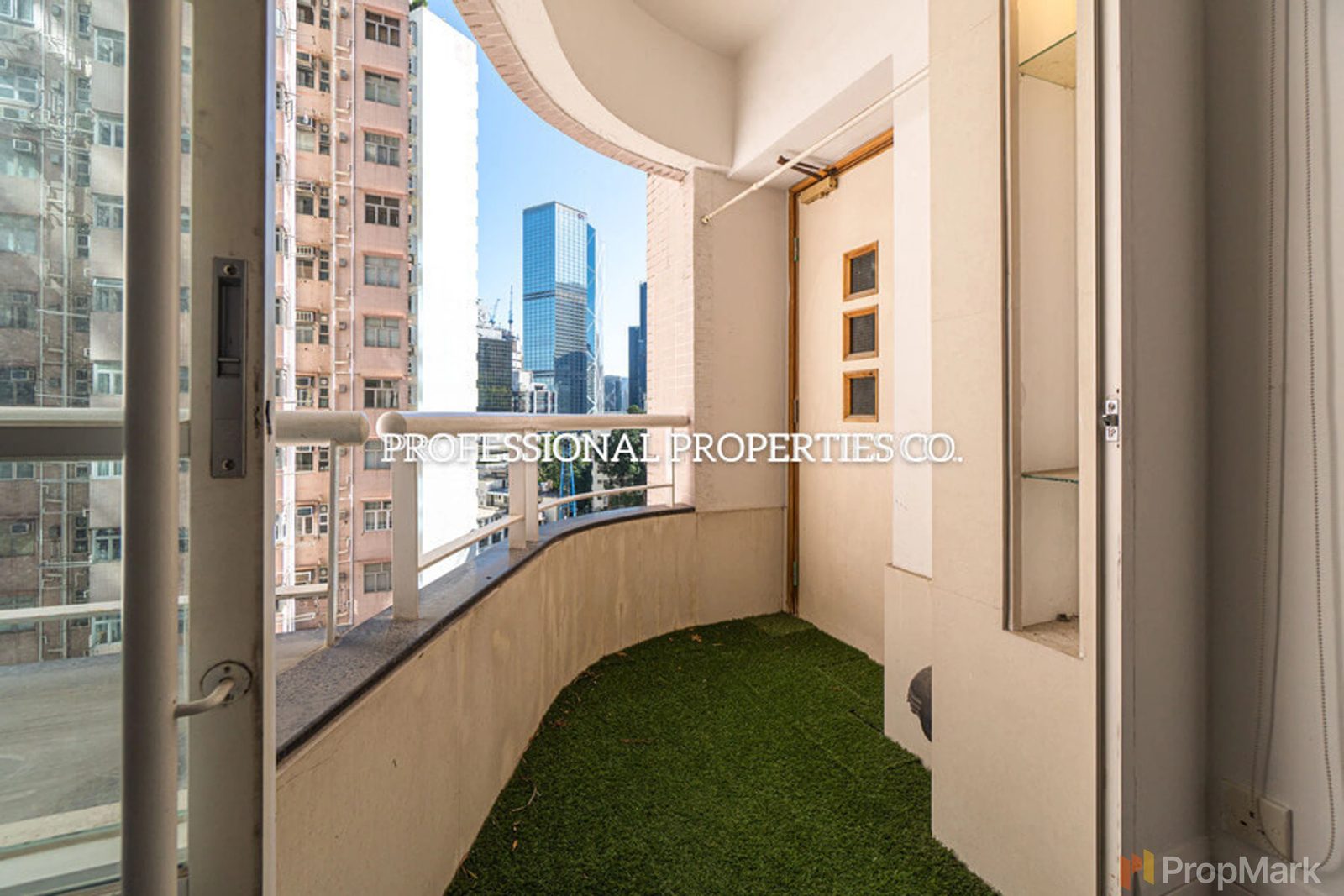 photo 3 — Bel Mount Garden, Central