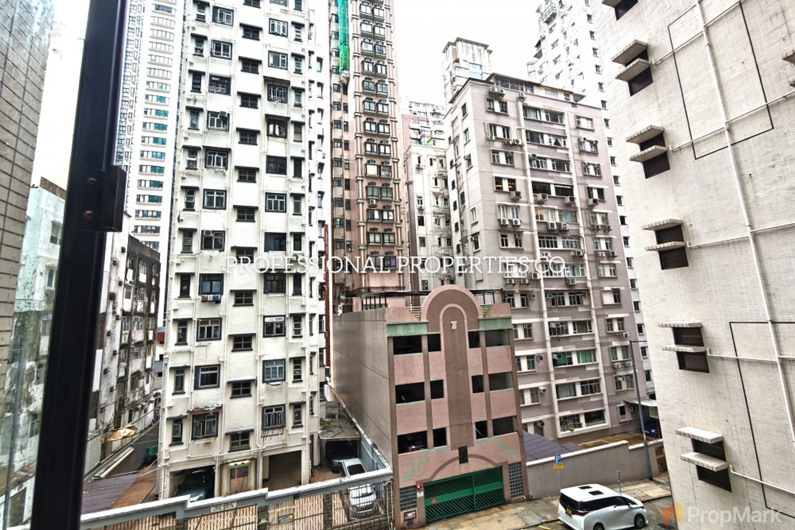 相片 15 — 帝華閣，跑馬地