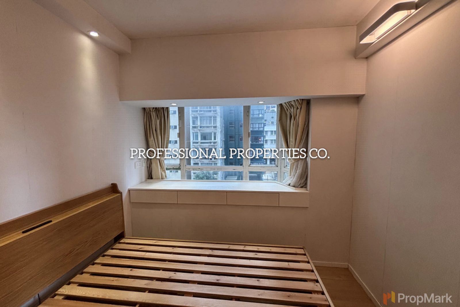 photo 4 — Goldwin Heights, Mid-levels West