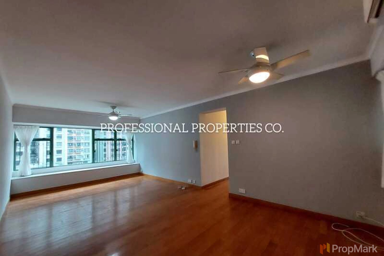 photo 11 — Robinson Place, Mid-levels West