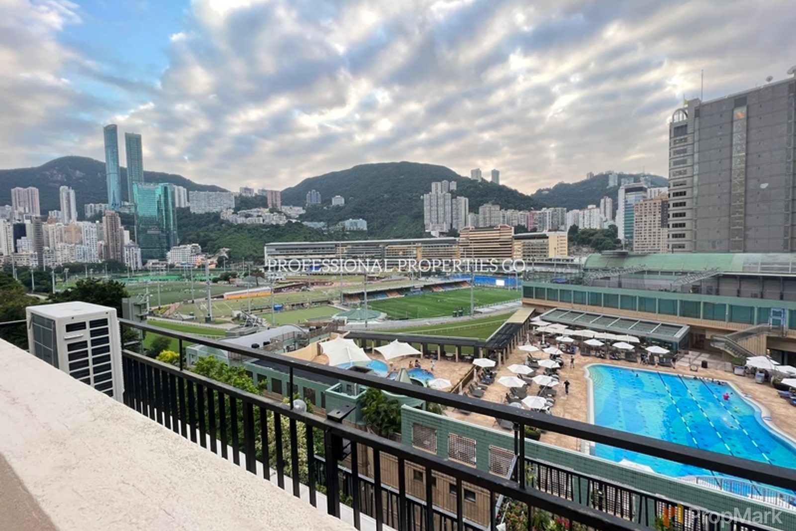 相片 4 — 嘉雲閣，跑馬地
