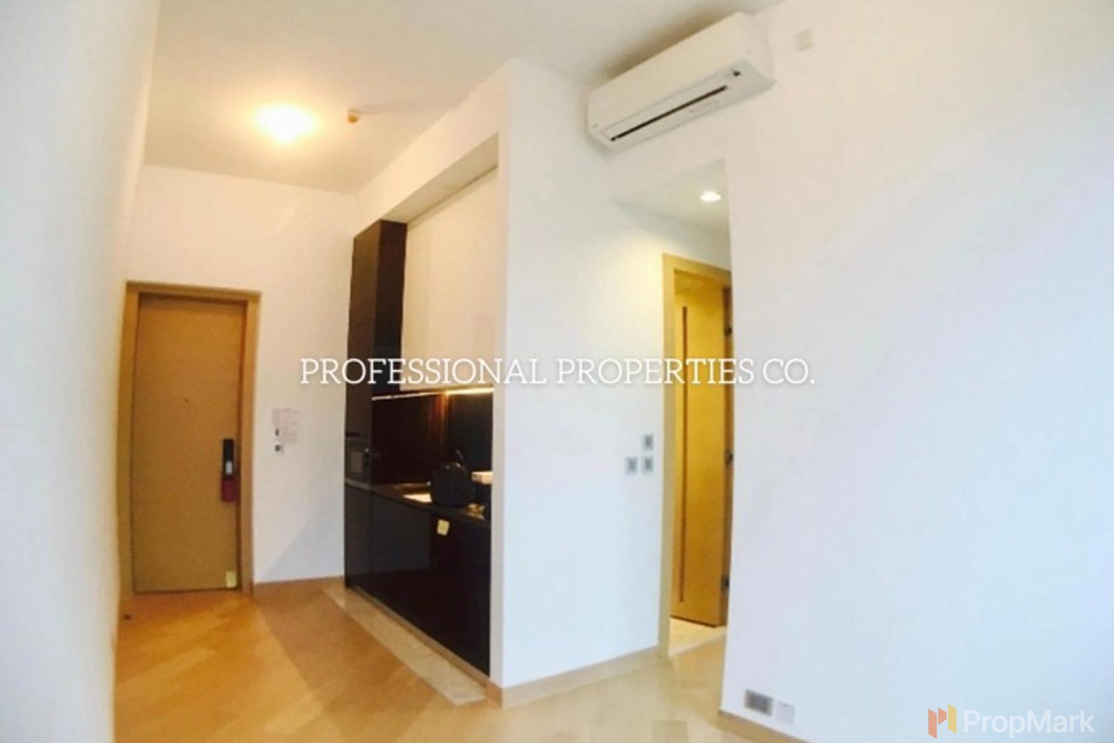photo 4 — Jones Hive, Tai Hang