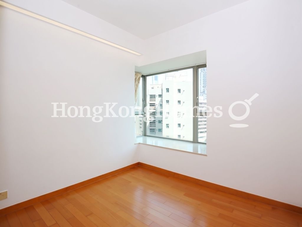 Master Bedroom — The Zenith - Block 1, Wan Chai
