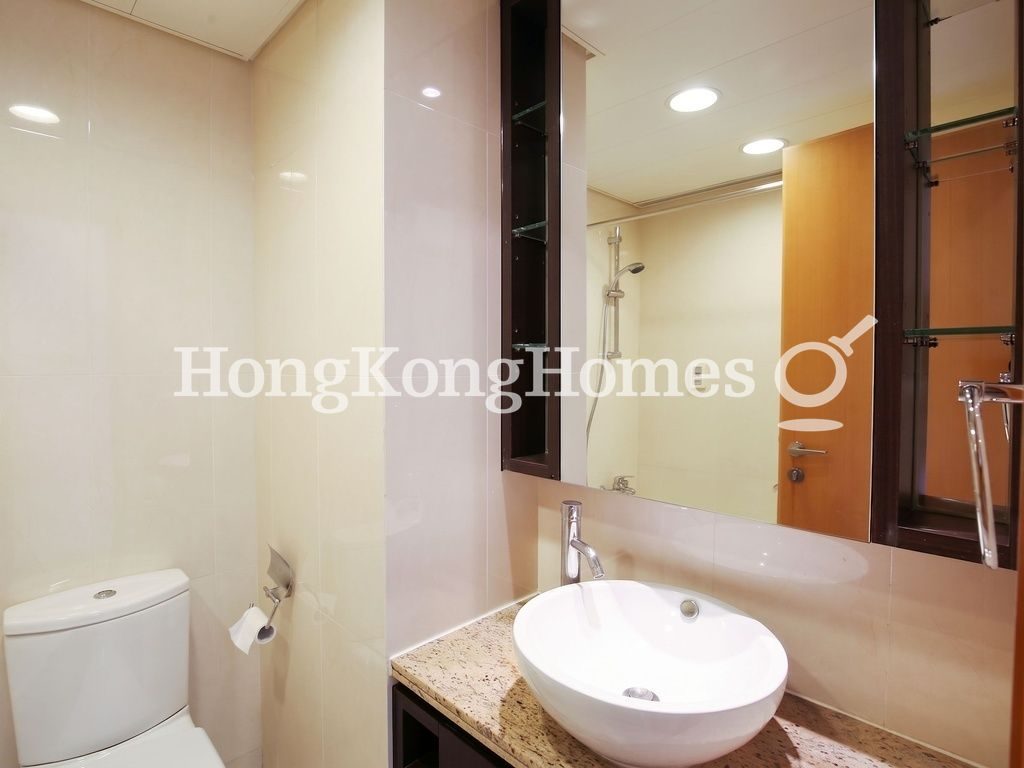 Guest Bathroom — The Zenith - Block 1, Wan Chai