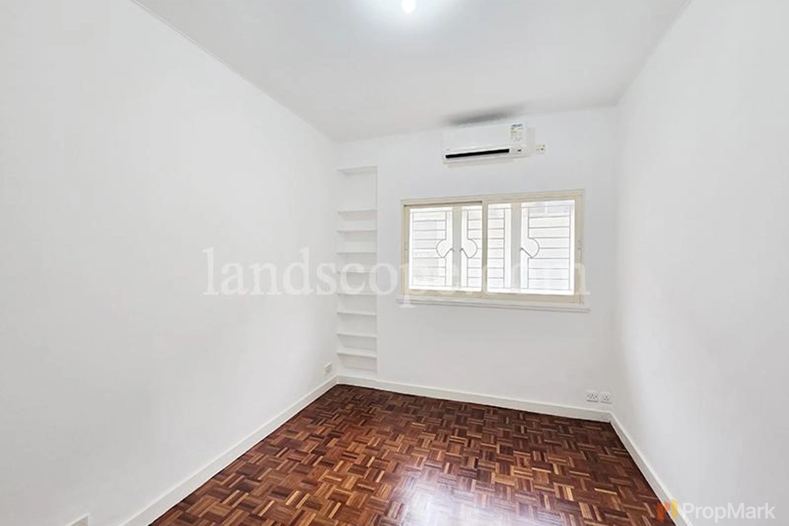 photo 15 — Deepdene, Southside