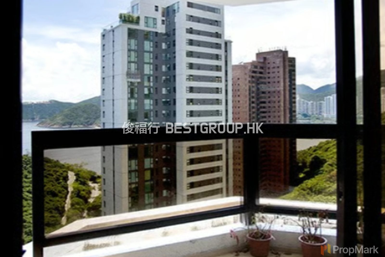 相片 4 — 南灣大廈，港島南區