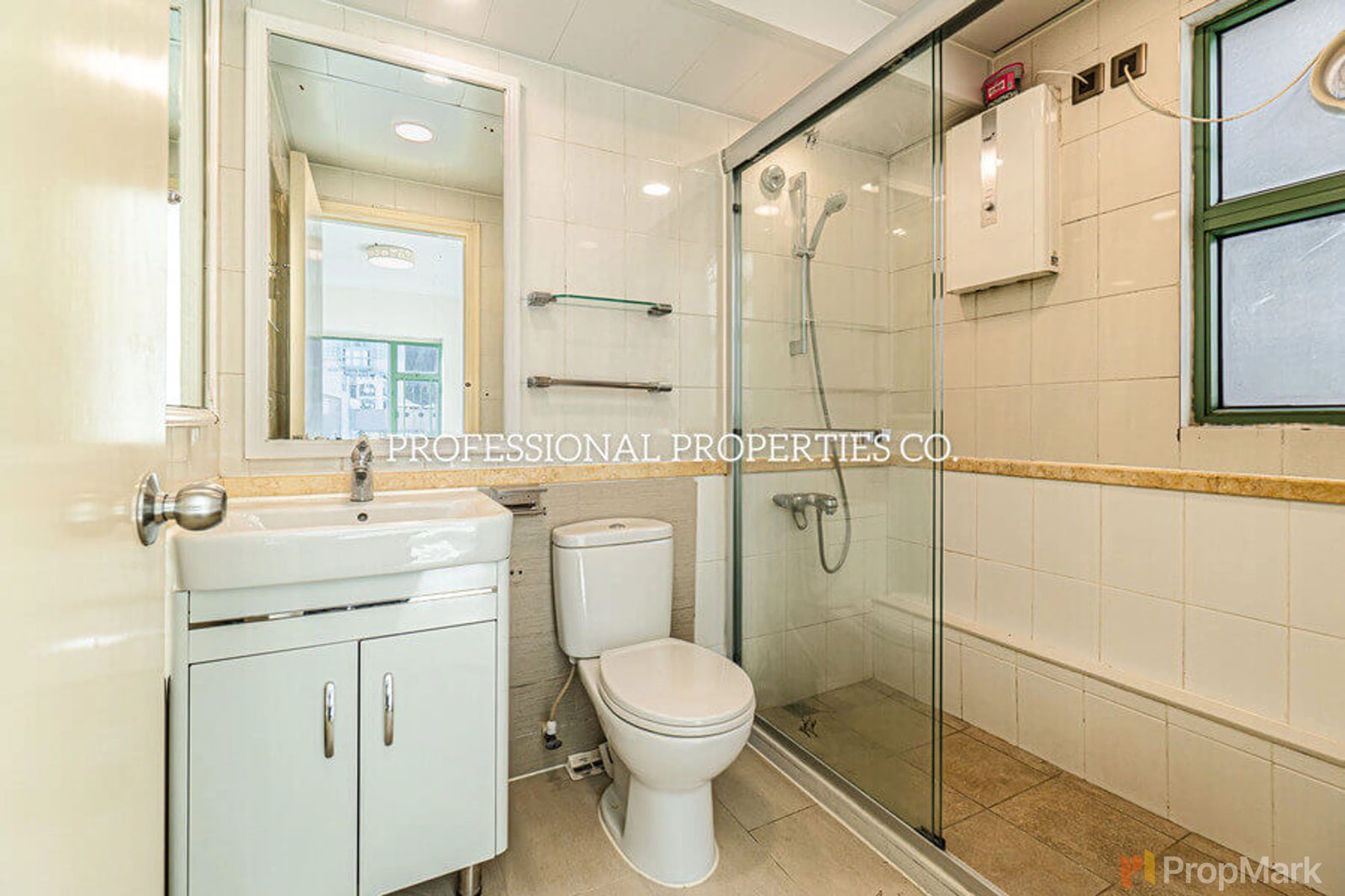 photo 14 — Robinson Place, Mid-levels West