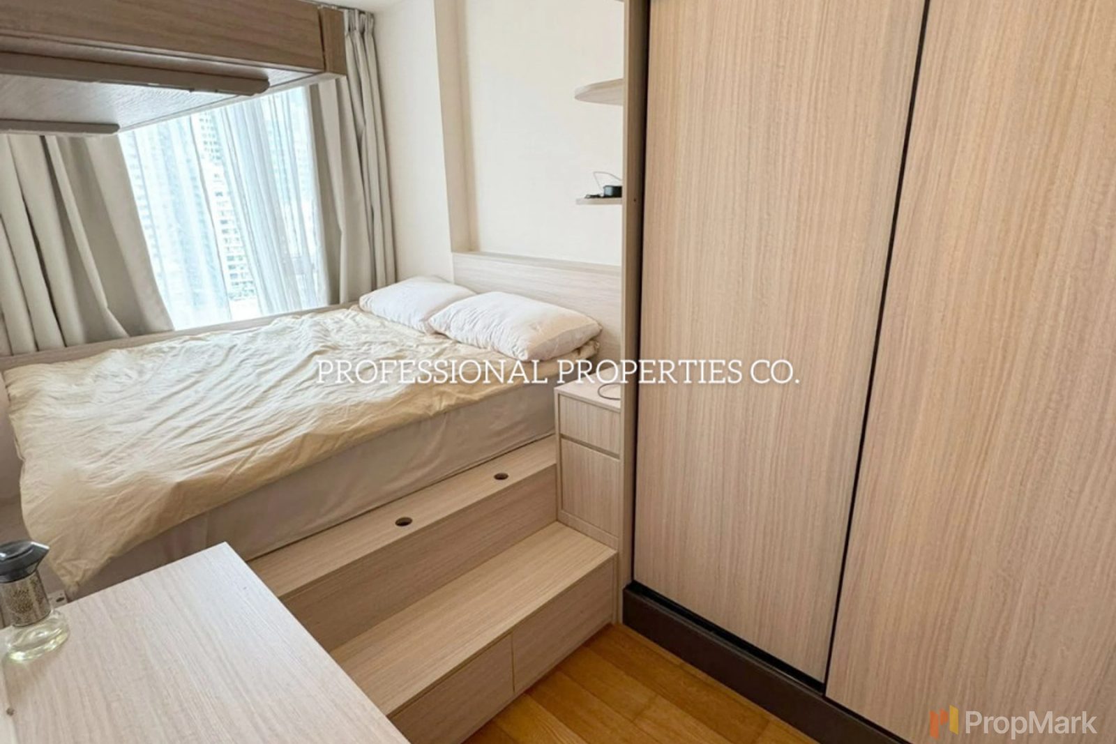 相片 7 — 縉城峰，西營盤