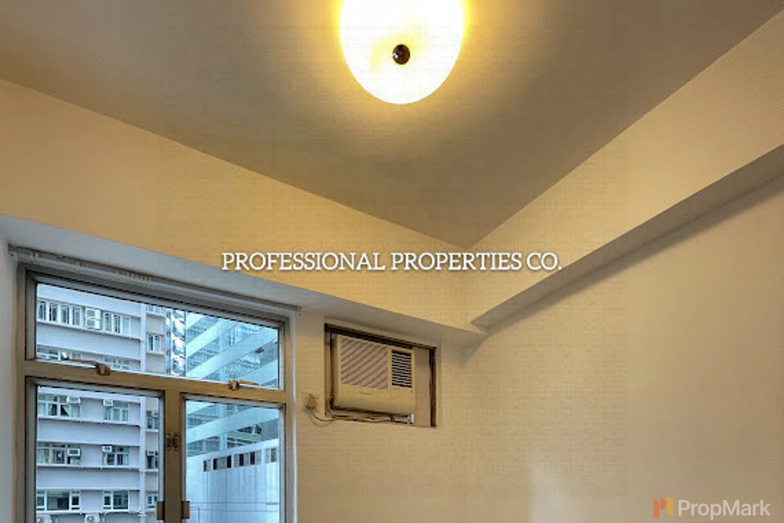 photo 12 — Shiu King Court, Central