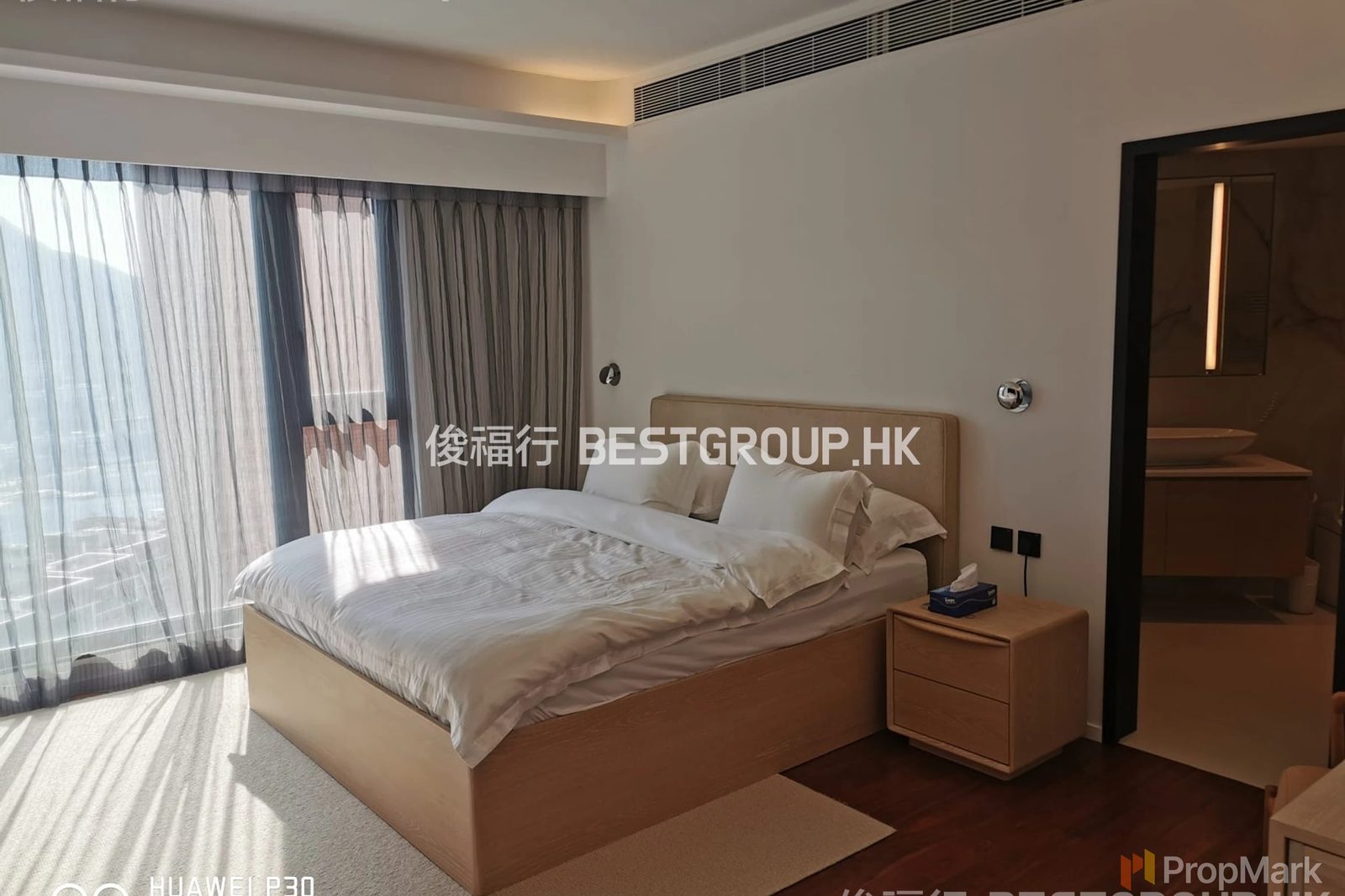 相片 15 — 寶晶苑，港島南區