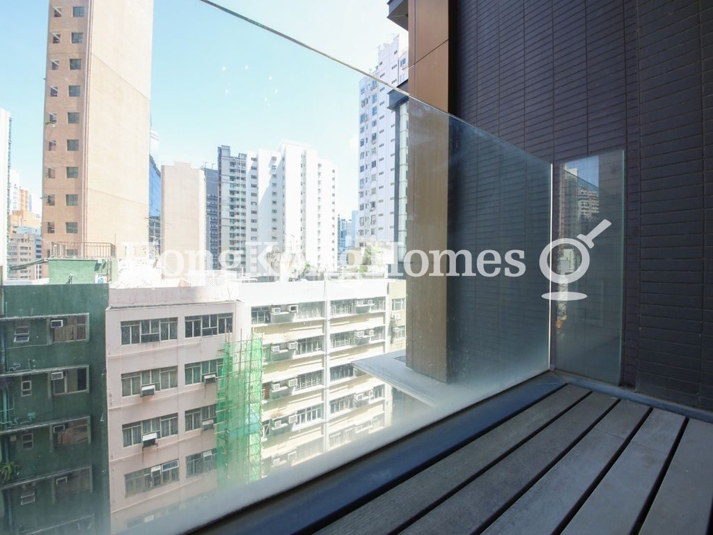 Balcony off Living and Dining Room — 瑧環，西半山
