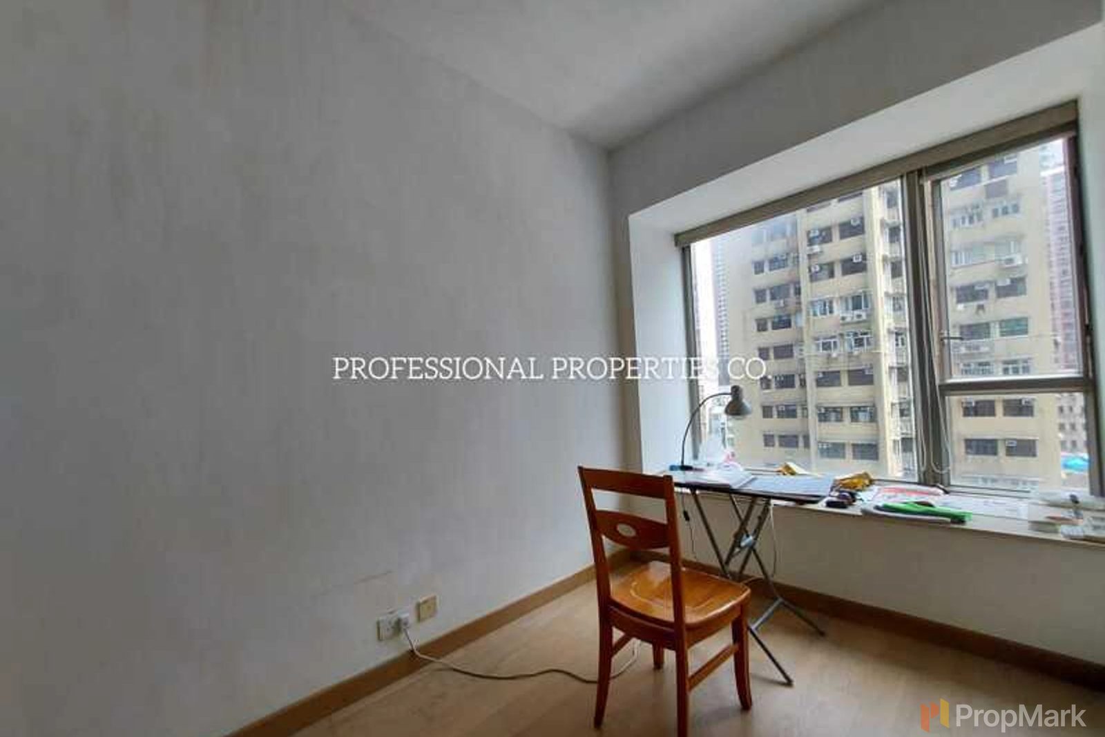 photo 8 — Island Crest, Sai Ying Pun