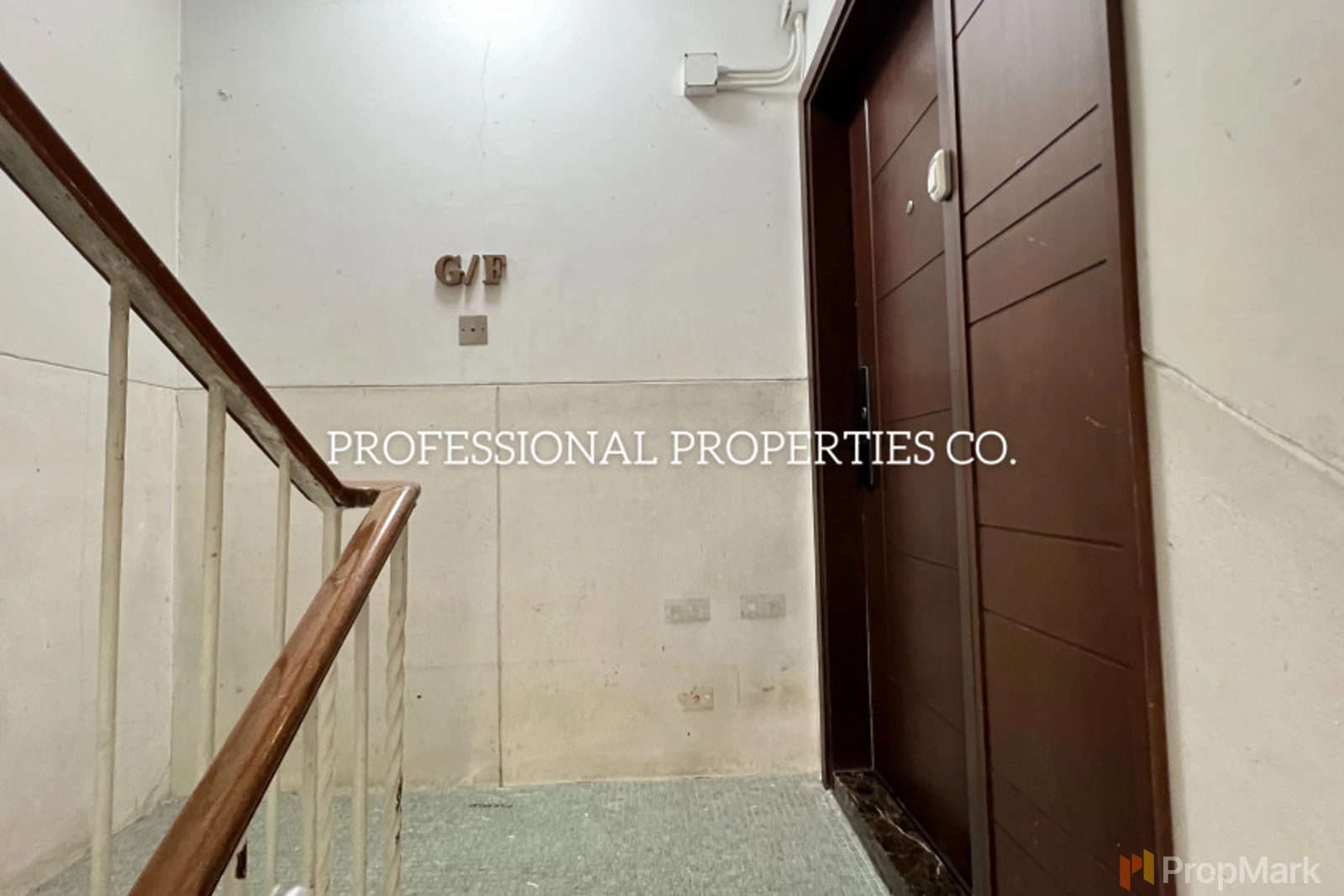 photo 11 — Alpha Court, Mid-levels West