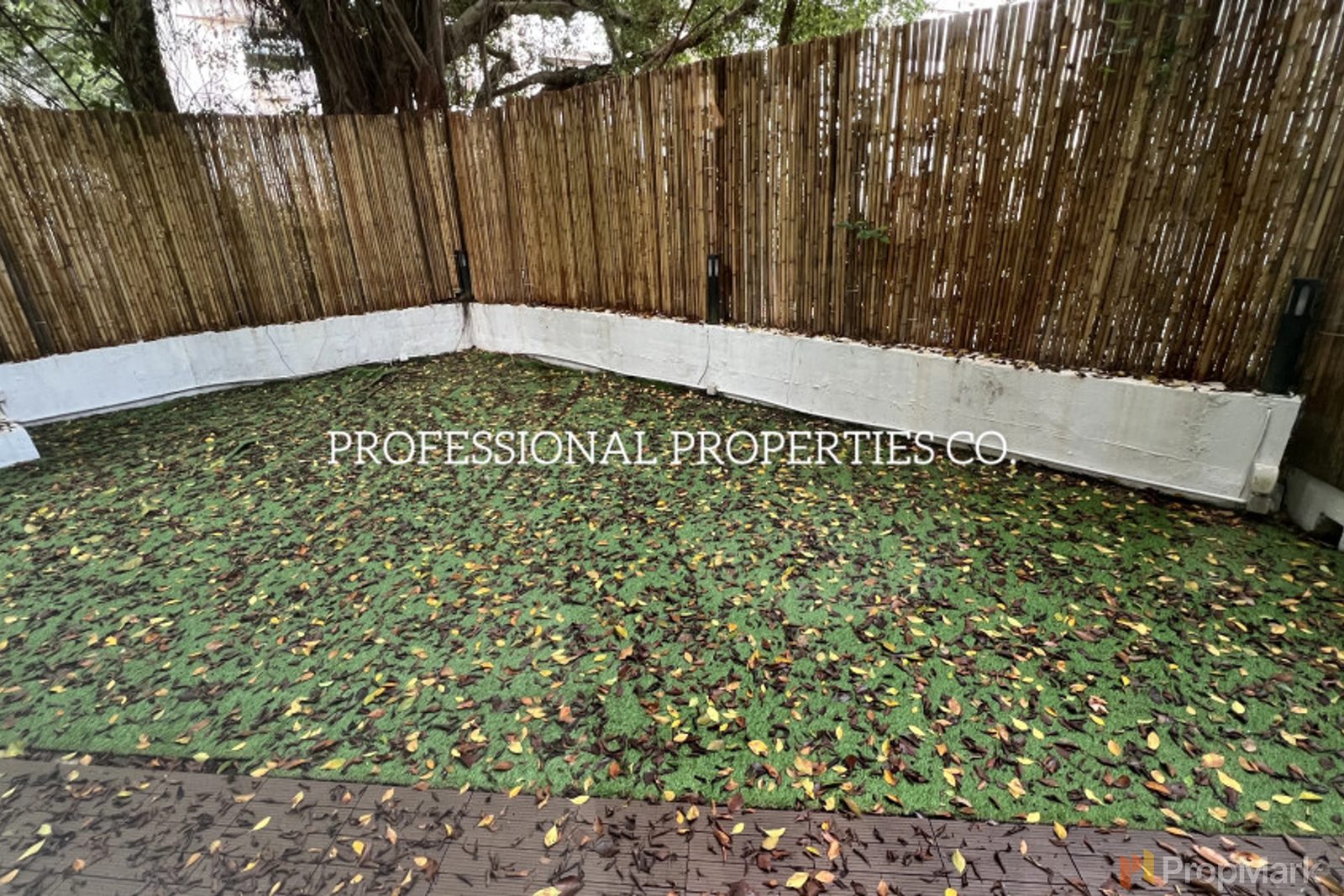 photo 5 — Alpha Court, Mid-levels West