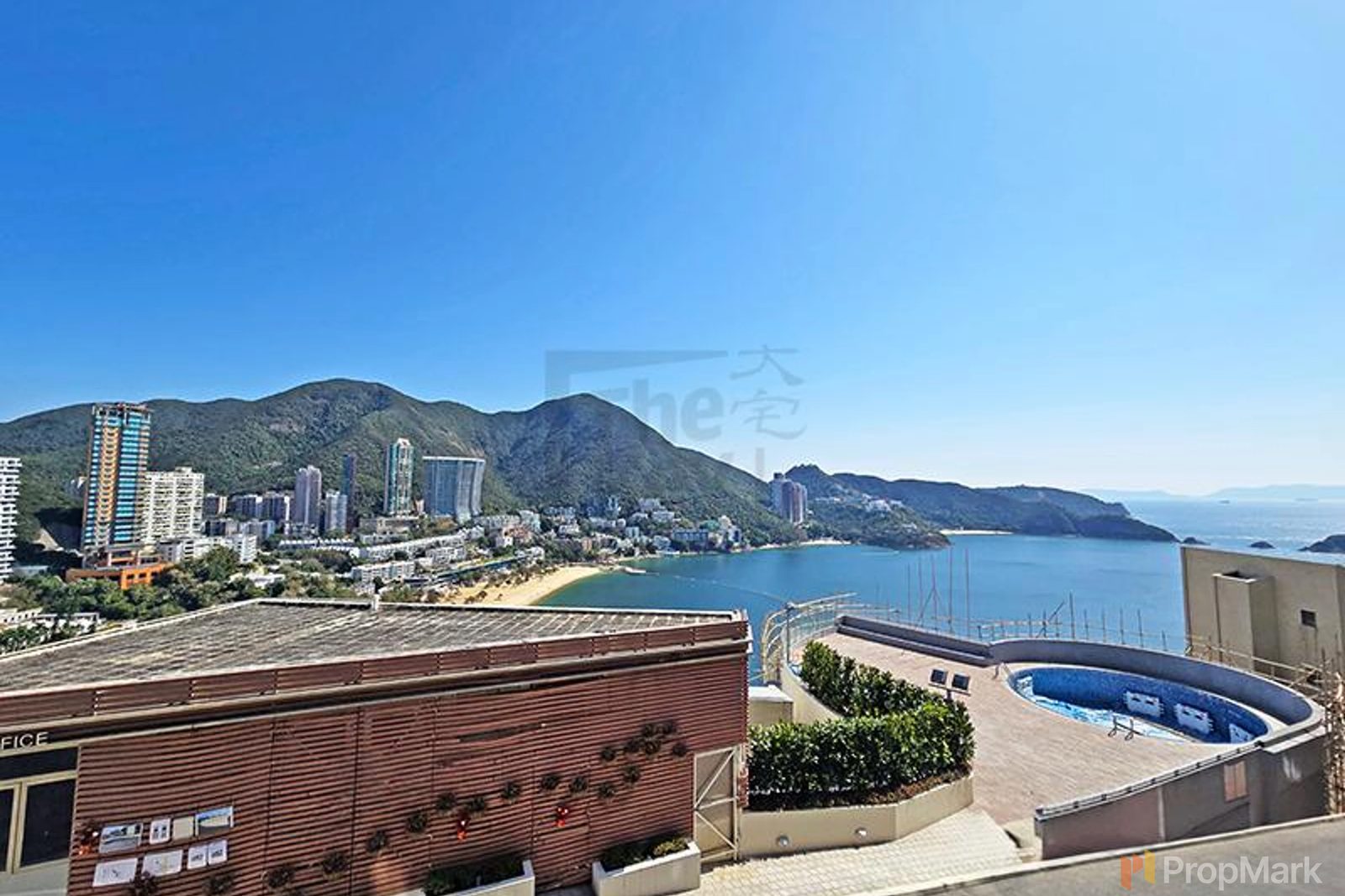 相片 2 — 璧池，港島南區