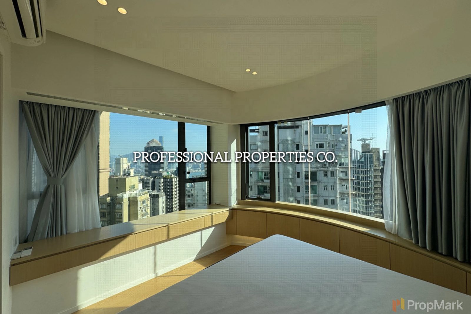 photo 13 — Palatial Crest, Mid-levels West