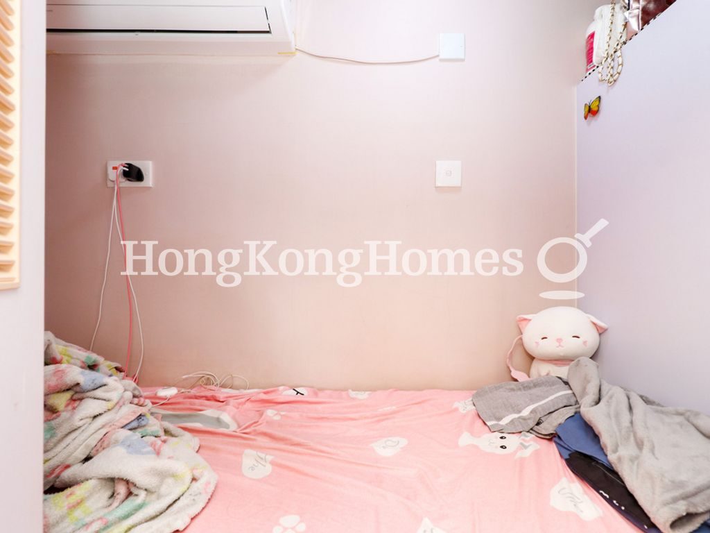 Maid's Room — 金堅大廈，西半山