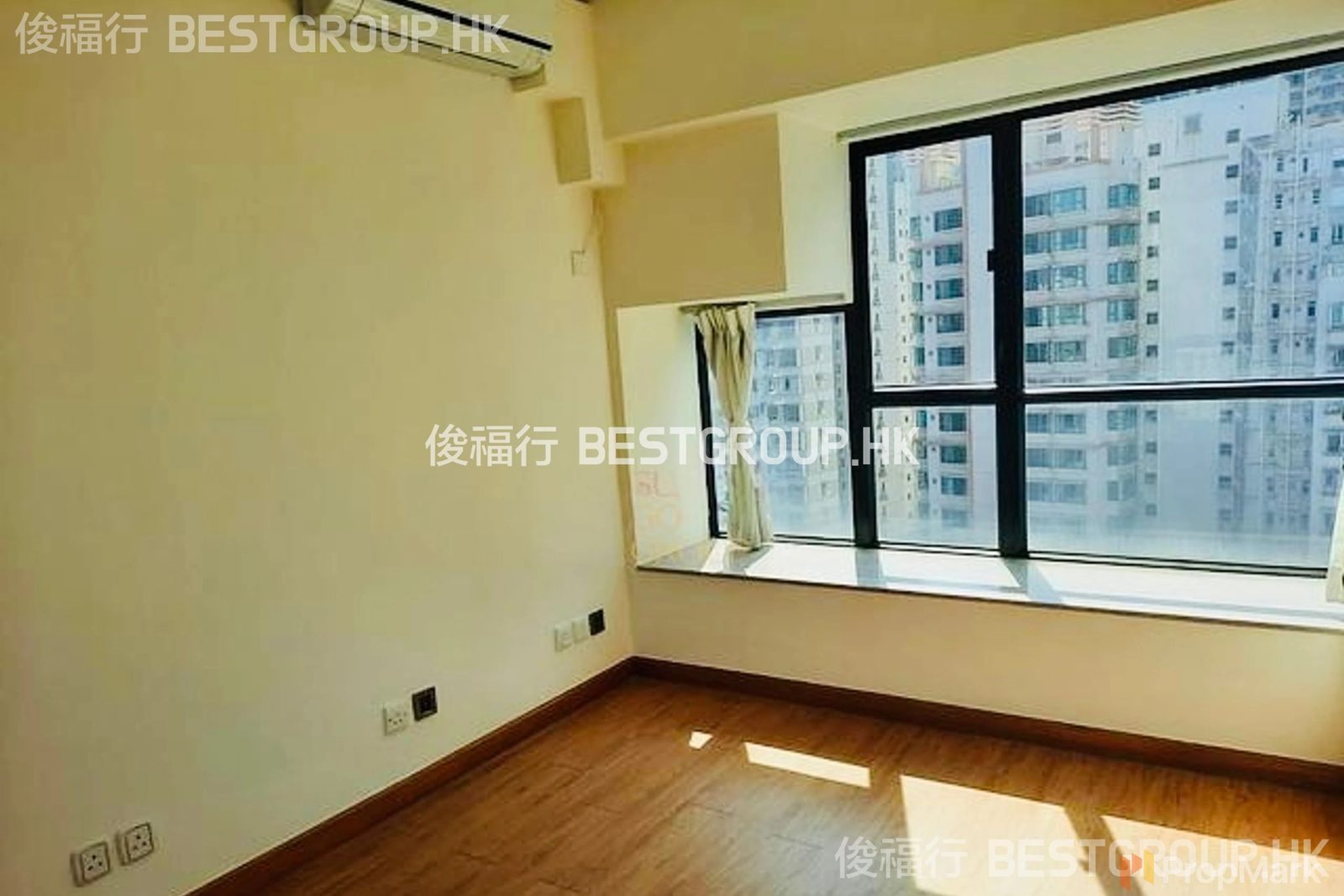 photo 6 — Scenic Rise, Mid-levels West
