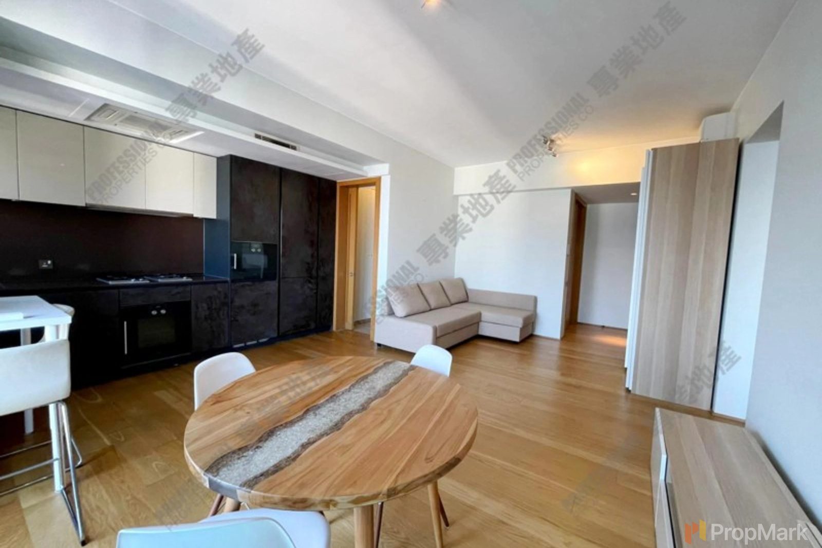 photo 5 — Alassio, Mid-levels West