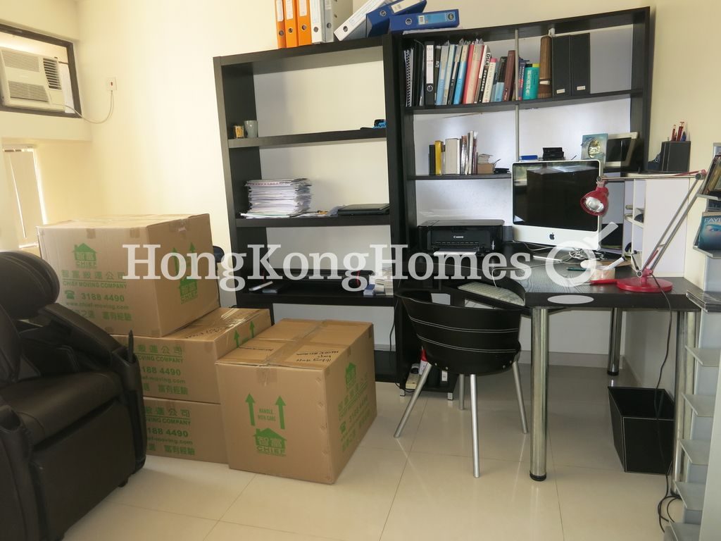 Third Bedroom — 愉景灣 2 期 - 畔峰 - 觀濤樓，愉景灣