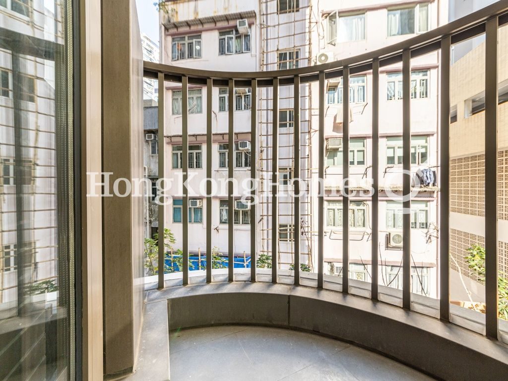 Balcony off Master Bedroom — 壹鑾，跑馬地